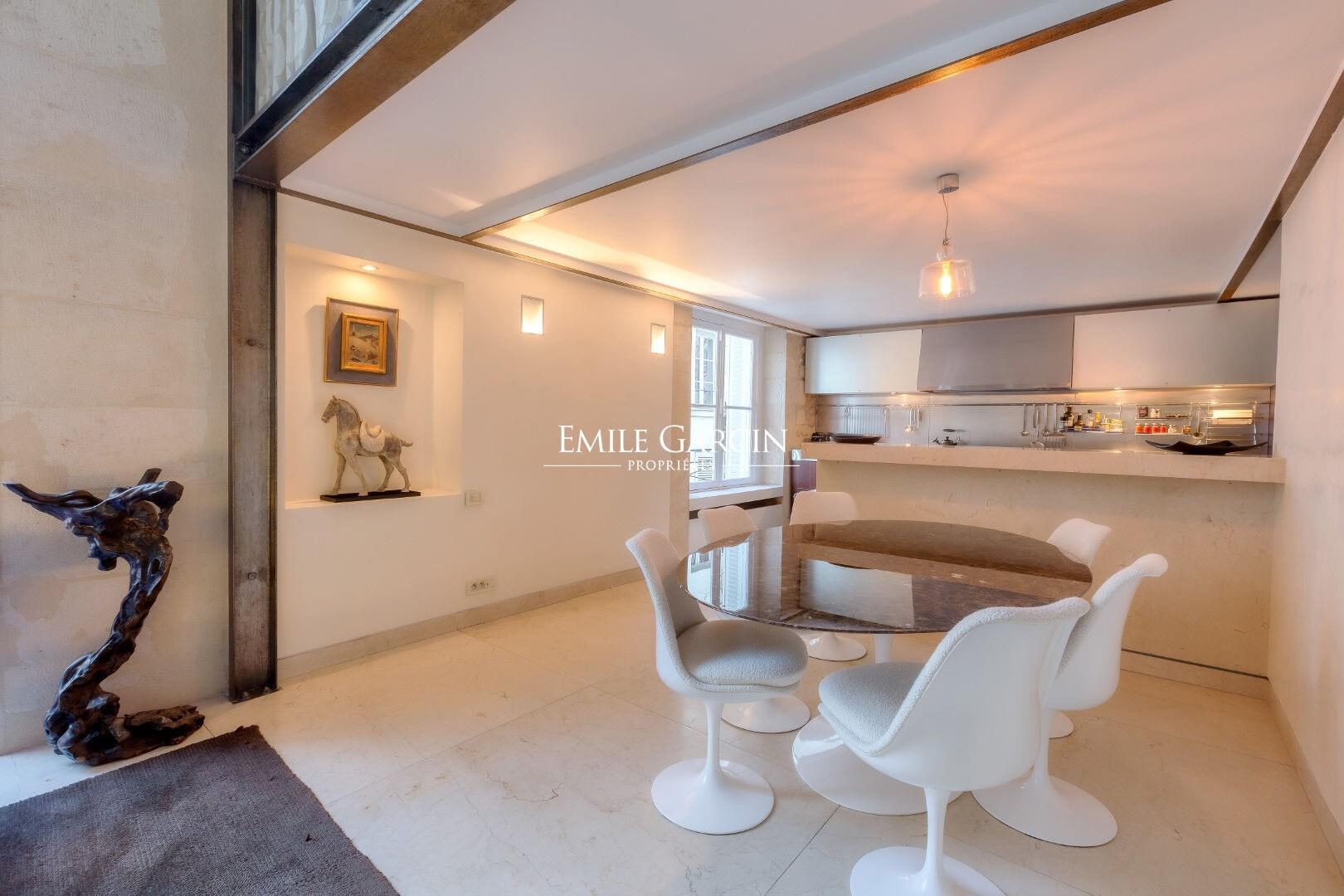 Appartement à louer, 260m², Paris 6ème