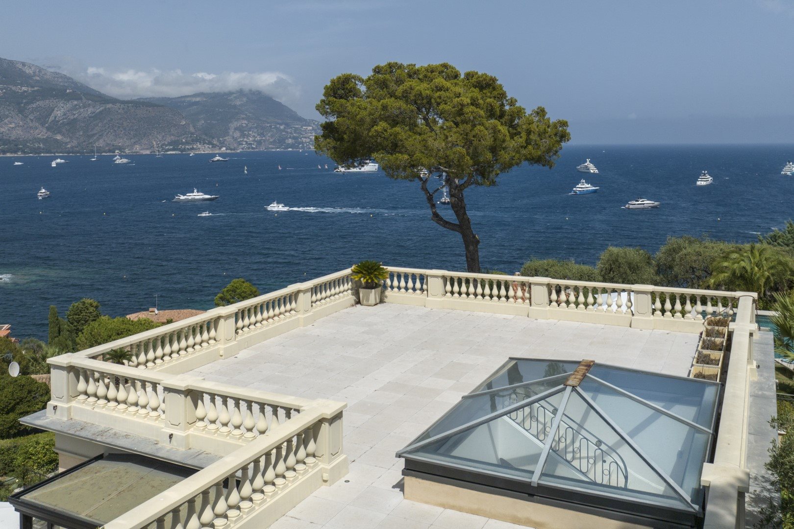Maison à louer, 600m², Saint-Jean-Cap-Ferrat
