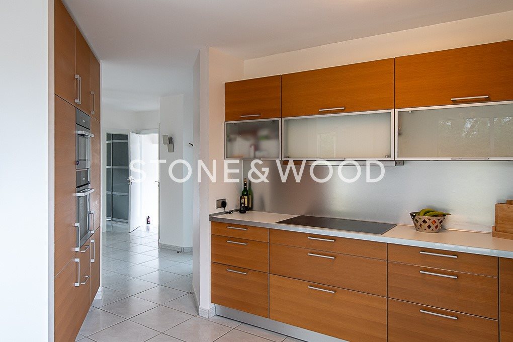 Maison à vendre, 244m², Echenevex