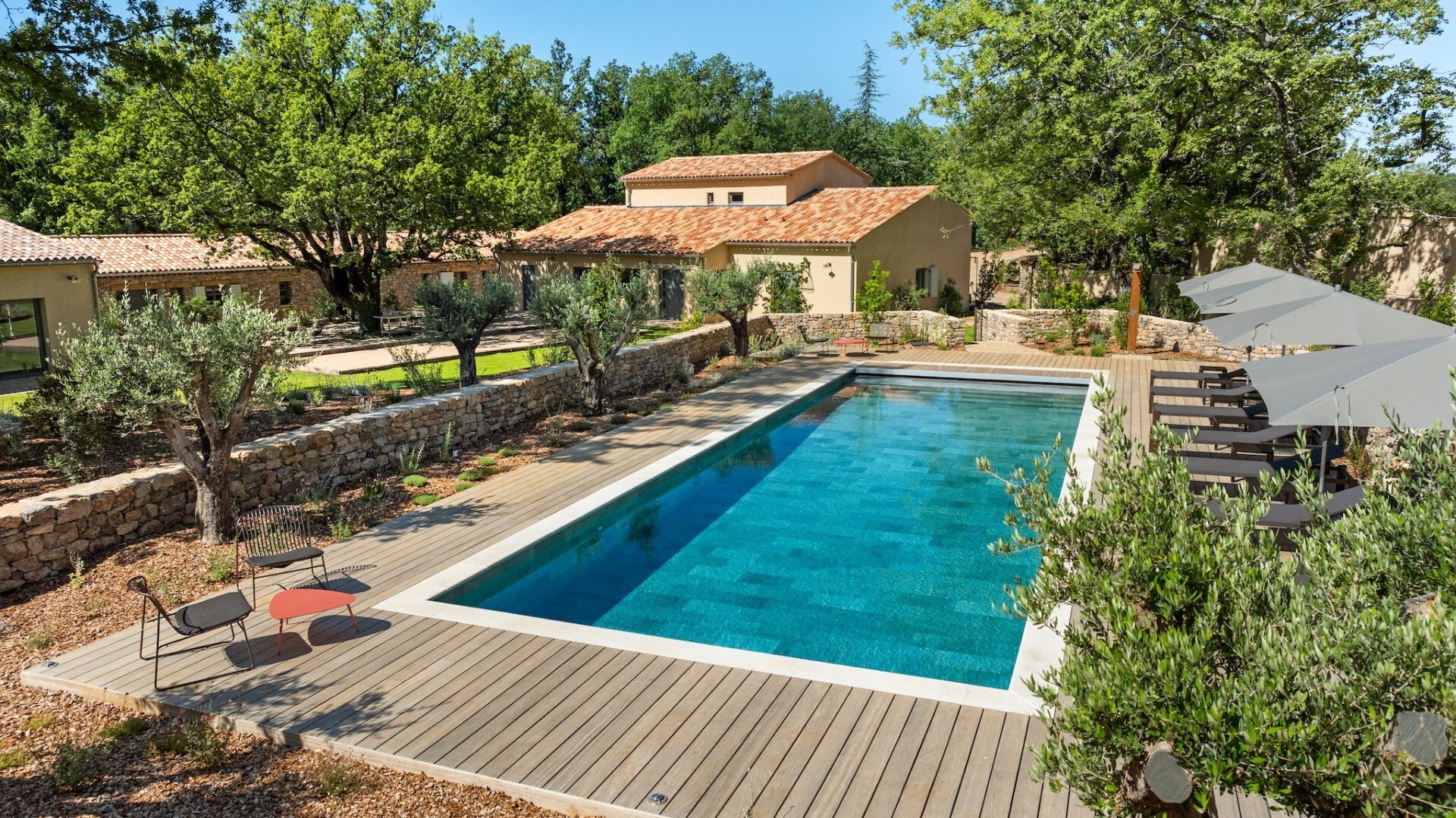 Maison à louer, 500m², Tourves