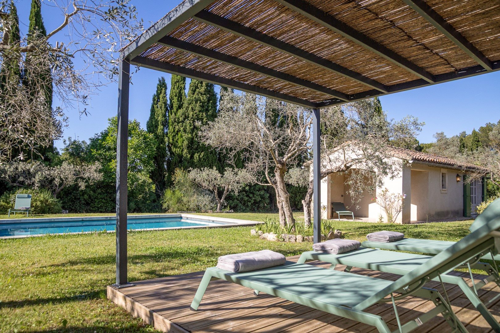 Maison à louer, 200m², Saint-Rémy-de-Provence