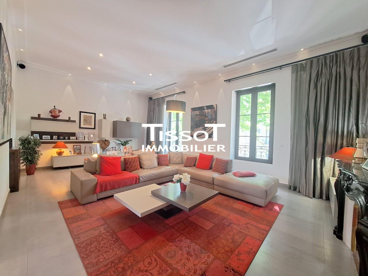 Appartement à vendre, 175m², Nîmes