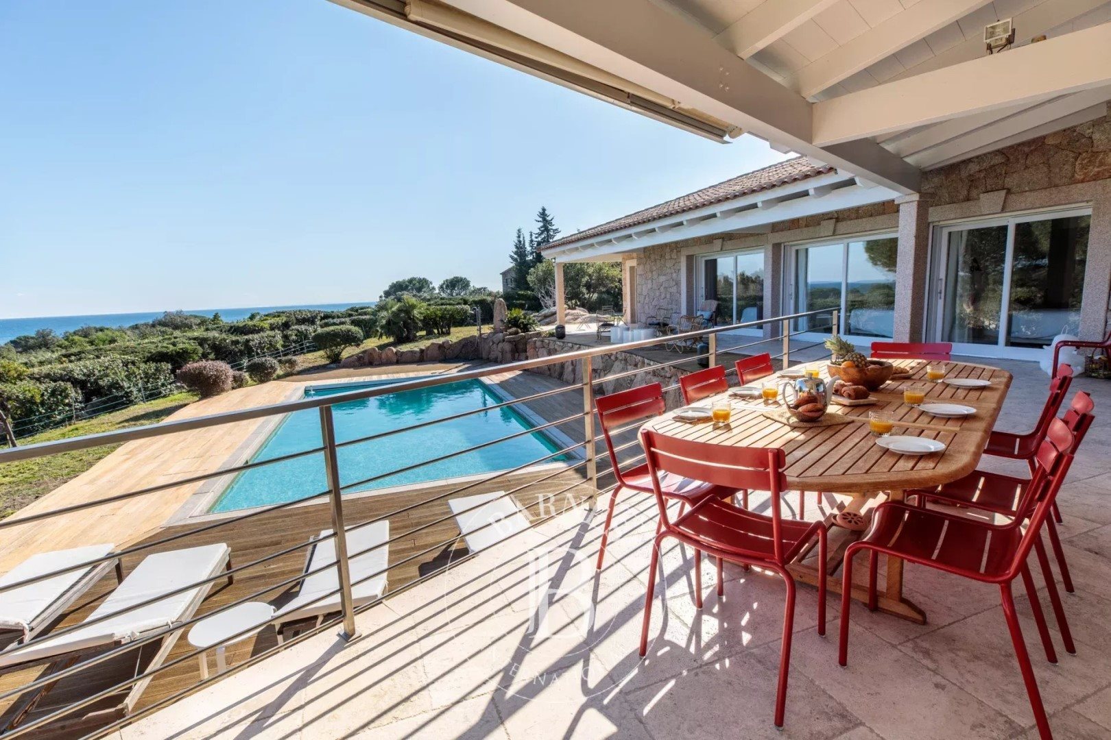 Maison à louer, 350m², Porto-Vecchio