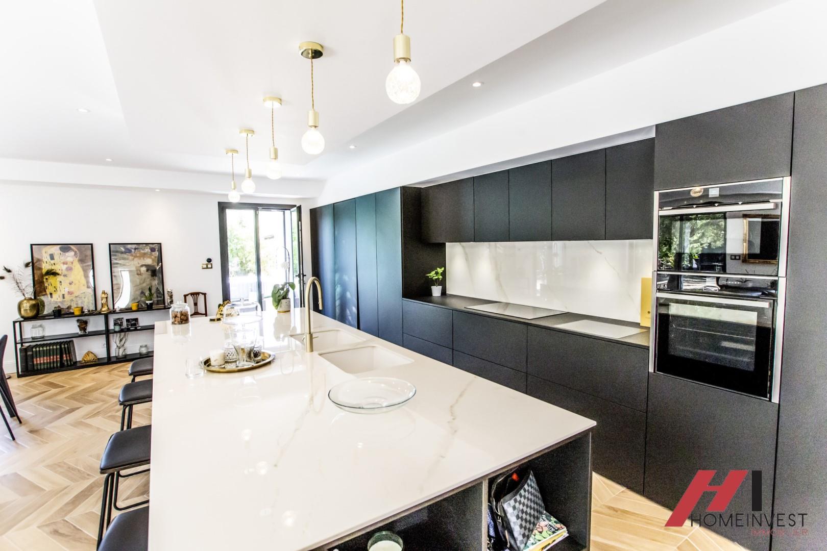 Maison à vendre, 300m², Marseille 8ème