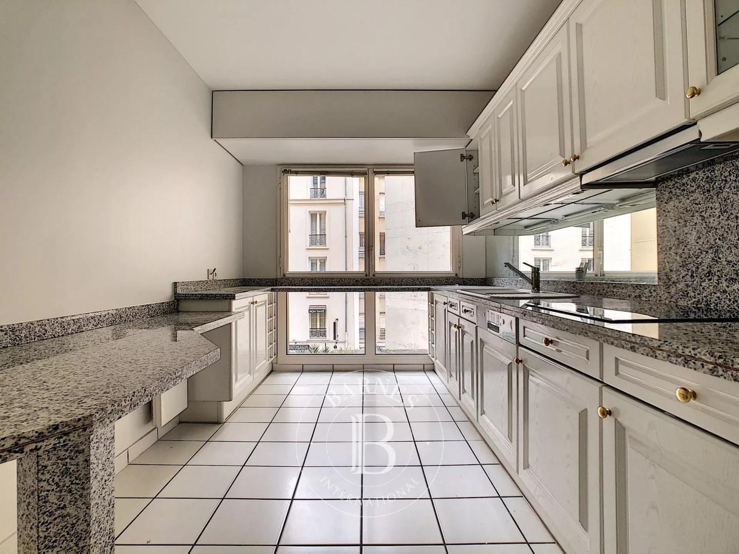 Maison à louer, 106m², Paris 16ème