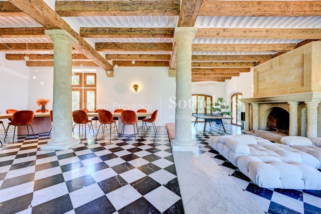 Maison à vendre, 650m², Aix-en-Provence