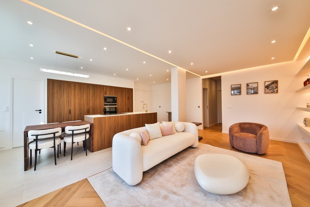 Appartement à louer, 81m², Paris 16ème