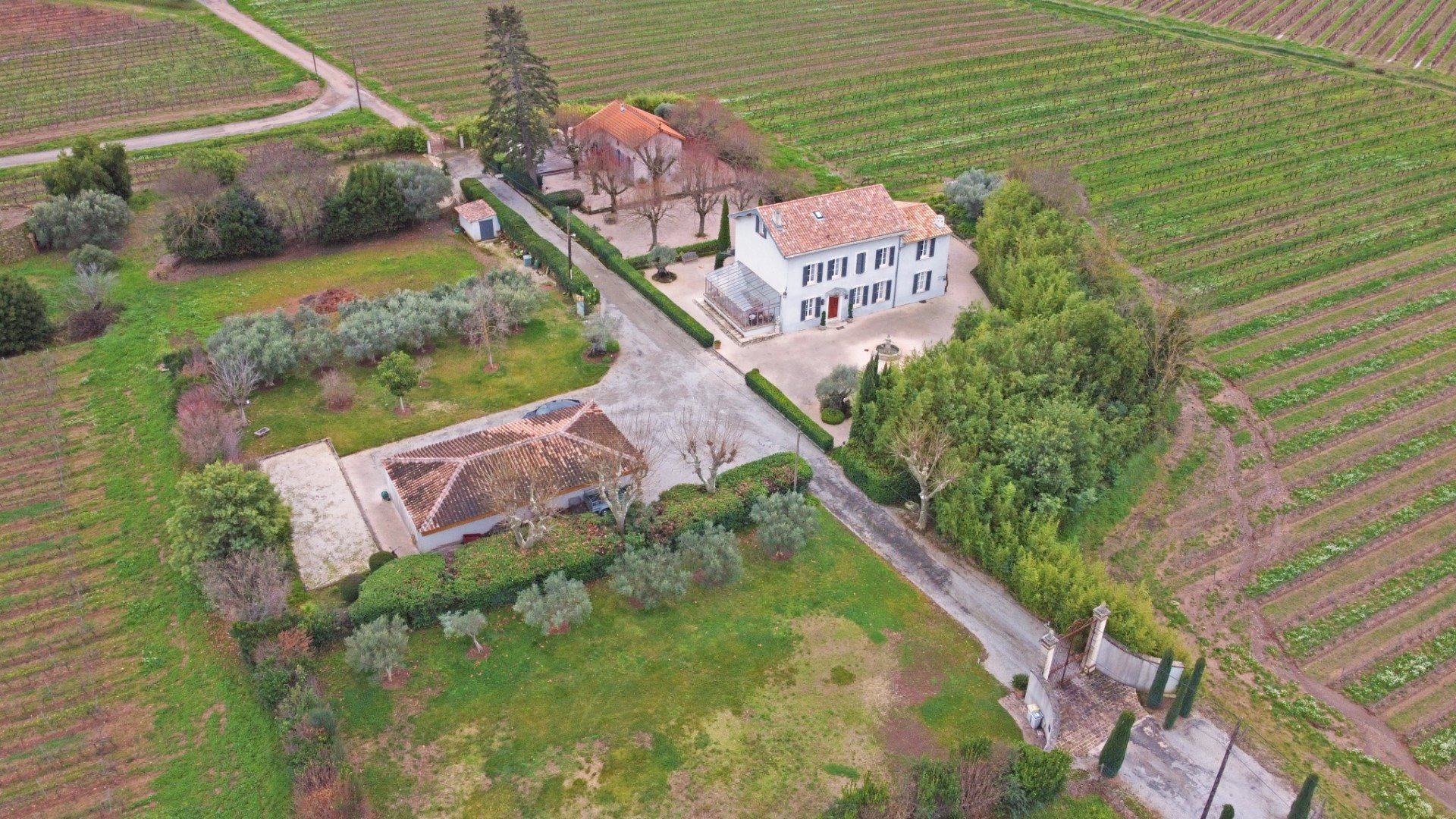 Maison à vendre, 281m², Saint-Martin-de-Crau