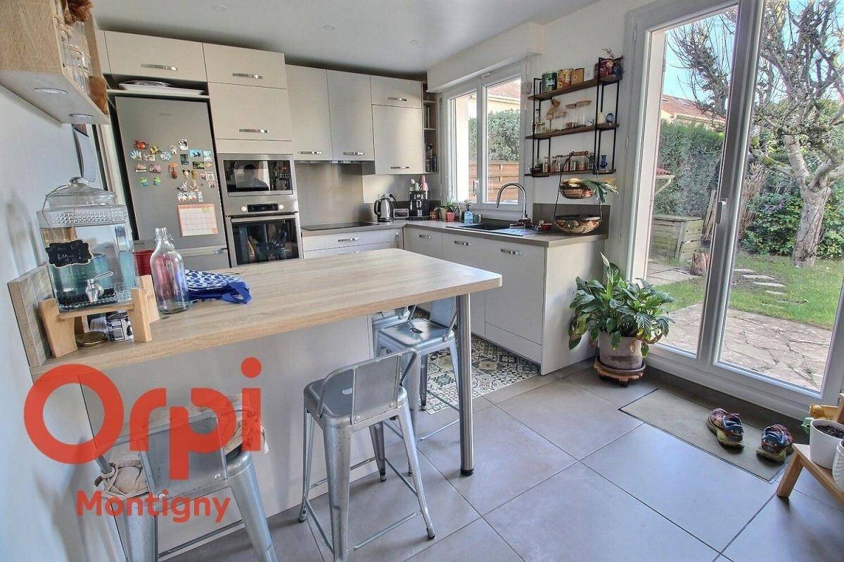 Maison à vendre, 145m², Voisins-le-Bretonneux