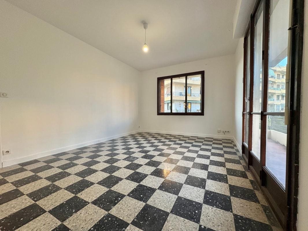 Appartement à louer, 62m², Nice