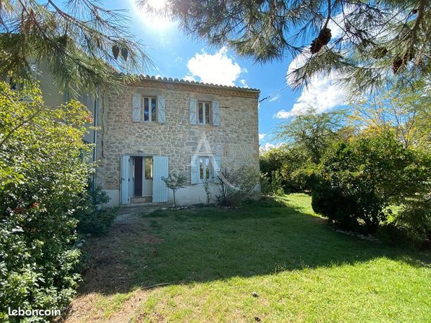 Maison à louer, 89m², Villasavary