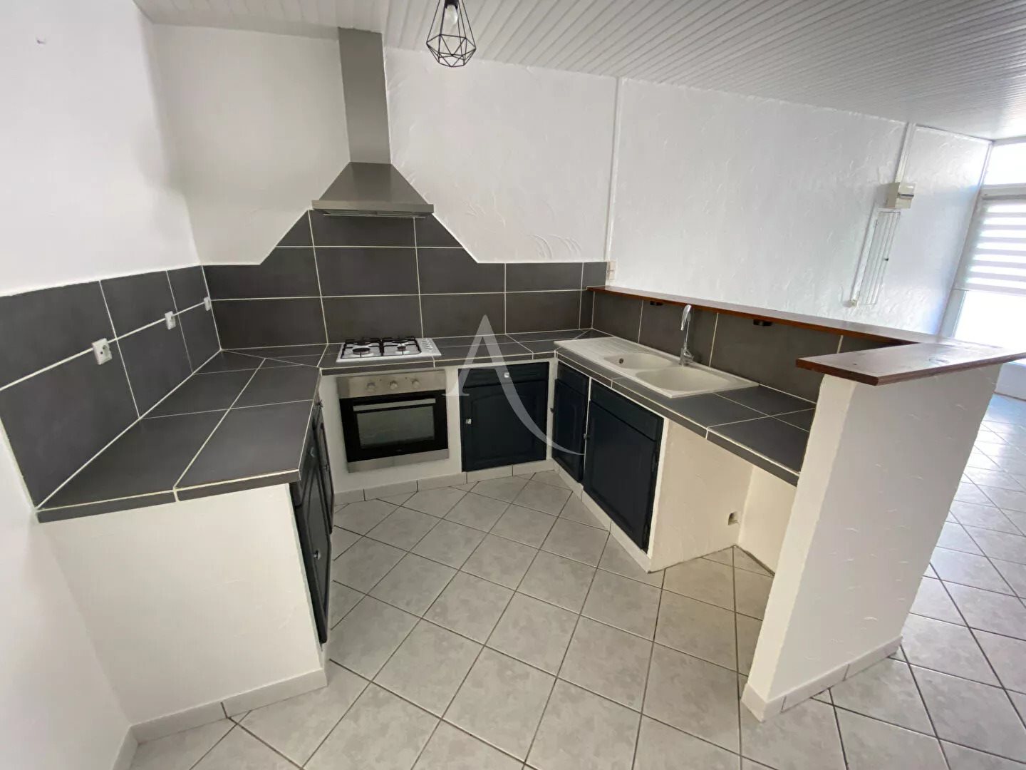 Maison à louer, 73m², Pexiora