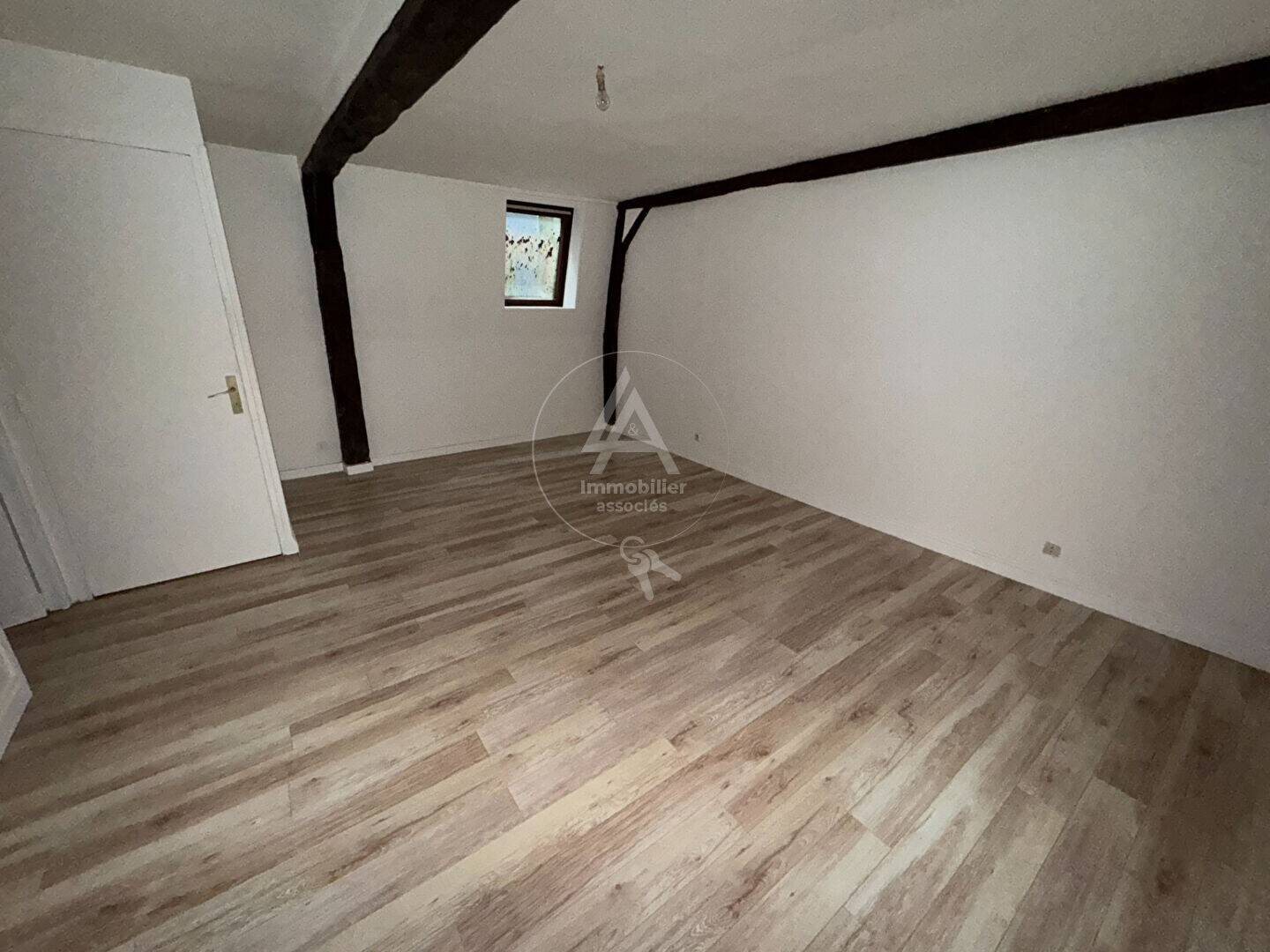 Appartement à vendre, 65m², Pont-Audemer