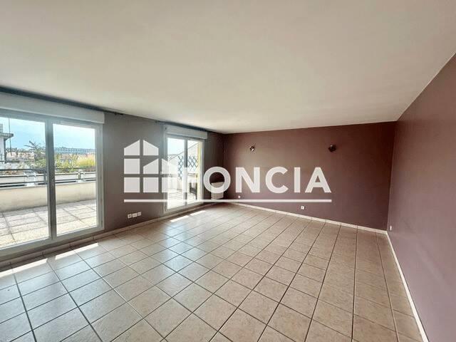 Maison à louer, 95m², Lyon 8ème