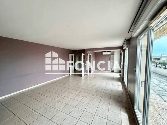 Maison à louer, 95m², Lyon 8ème