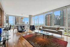 3 bedroom luxury Flat for sale in Chicago, Illinois