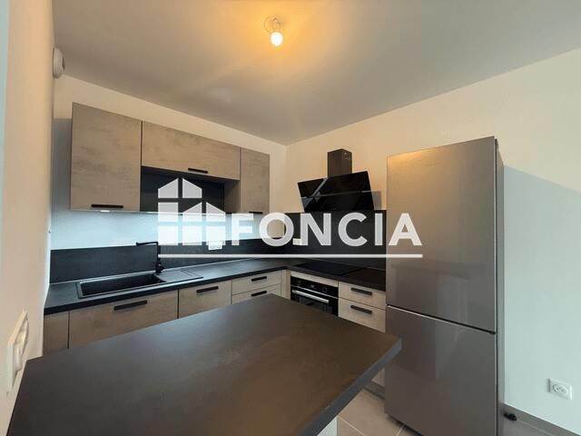 Maison à louer, 50m², Cluses
