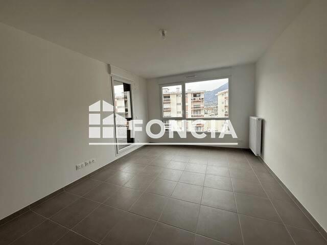 Maison à louer, 50m², Cluses