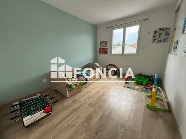 Maison à louer, 83m², Saint-Pierre-en-Faucigny