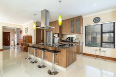 3 room luxury House for sale in Cape Town, Western Cape