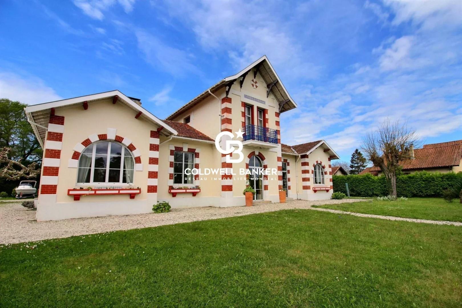 Maison à vendre, 222m², Bordeaux