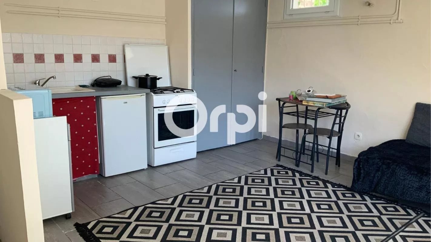 Appartement à louer, 25m², La Farlède