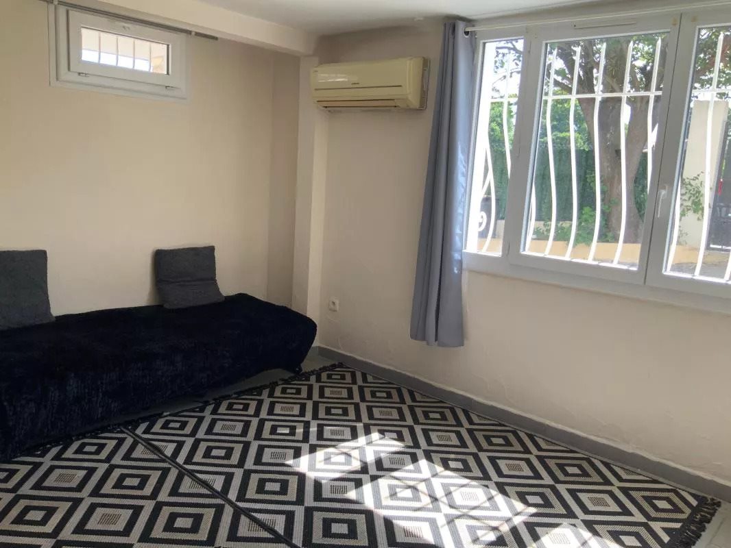 Appartement à louer, 25m², La Farlède