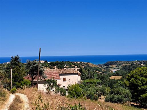 Villa with sea view in Montefiore dell'aso 