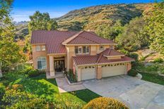 Luxury Detached House for sale in West Hills, Los Angeles, California