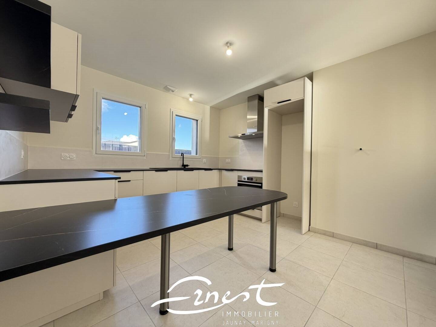 Maison à louer, 131m², Saint-Georges-lès-Baillargeaux