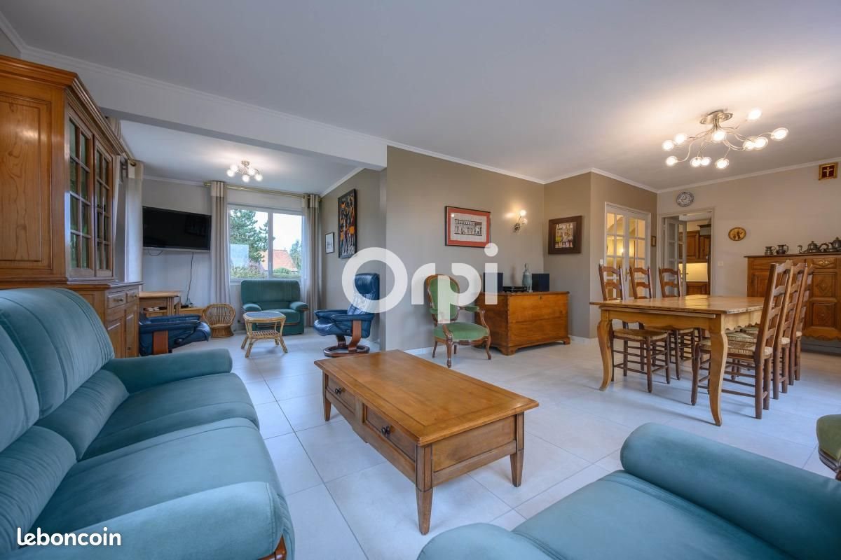 Maison à vendre, 154m², Wallon-Cappel