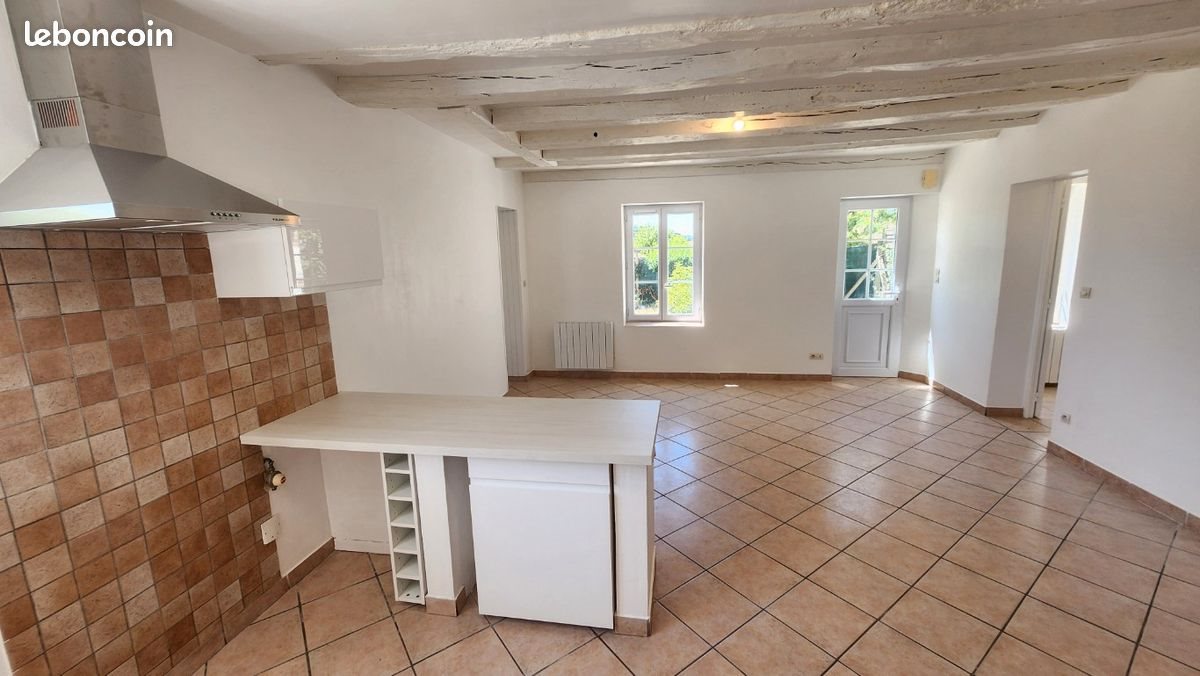 Maison à louer, 69m², Autrèche