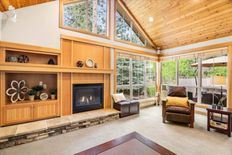 3 bedroom luxury Townhouse for sale in Sunriver, Oregon