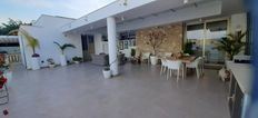 Luxury Detached House for sale in Larnaca, Eparchía Lárnakas