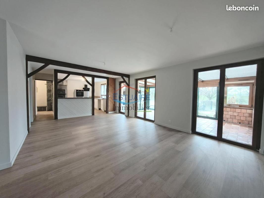 Maison à louer, 120m², Malville