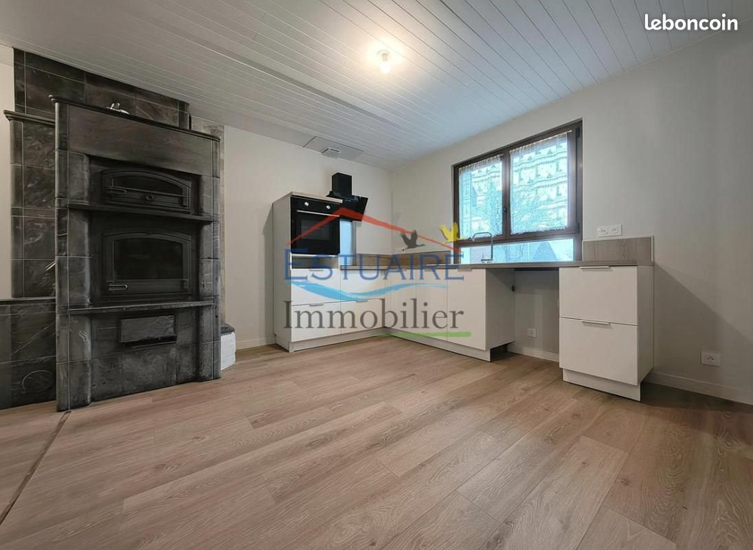 Maison à louer, 120m², Malville