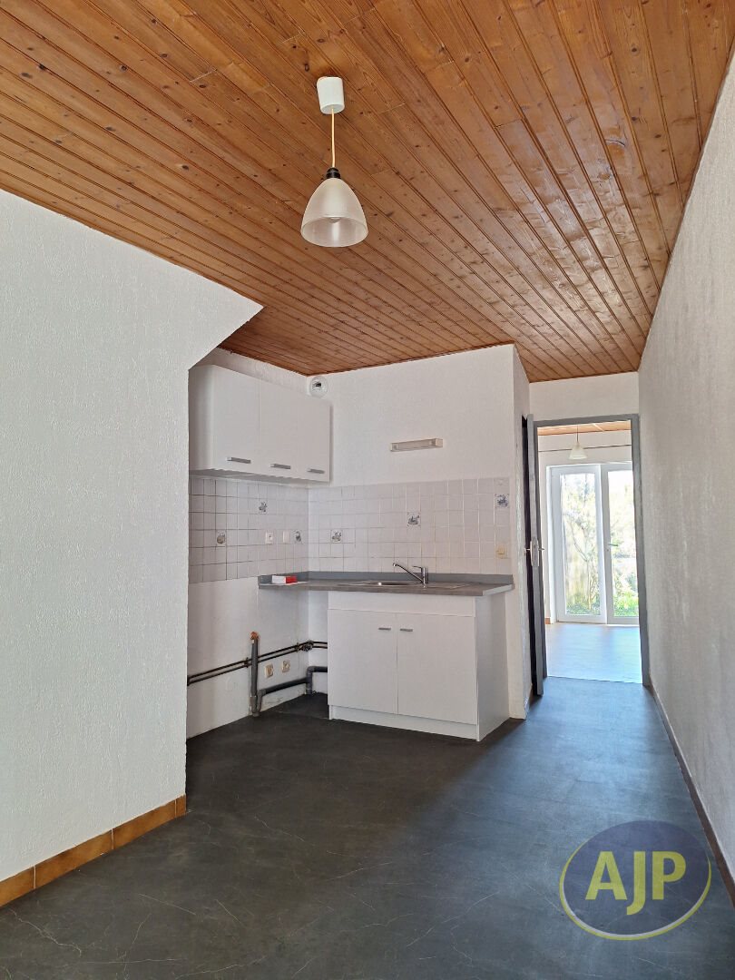 Appartement à louer, 23m², Pons
