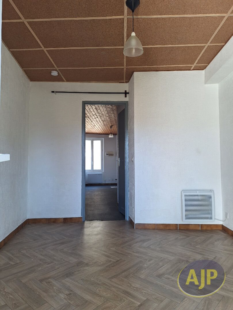 Appartement à louer, 23m², Pons