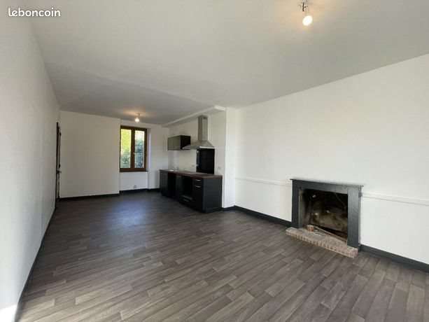 Maison à louer, 80m², Ladignac-le-Long
