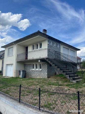 Maison à louer, 93m², Saint-Yrieix-la-Perche