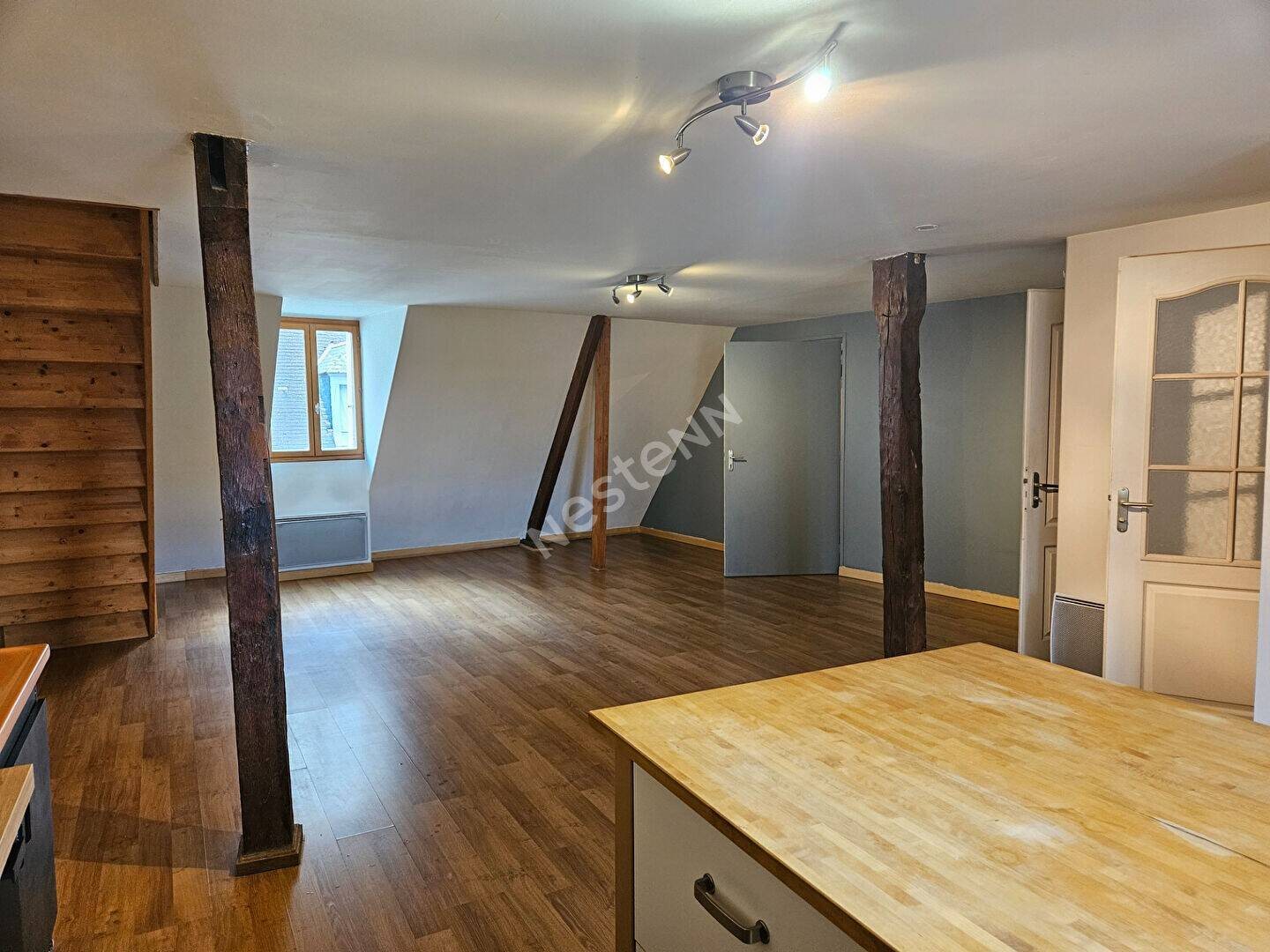 Appartement à louer, 70m², Loches