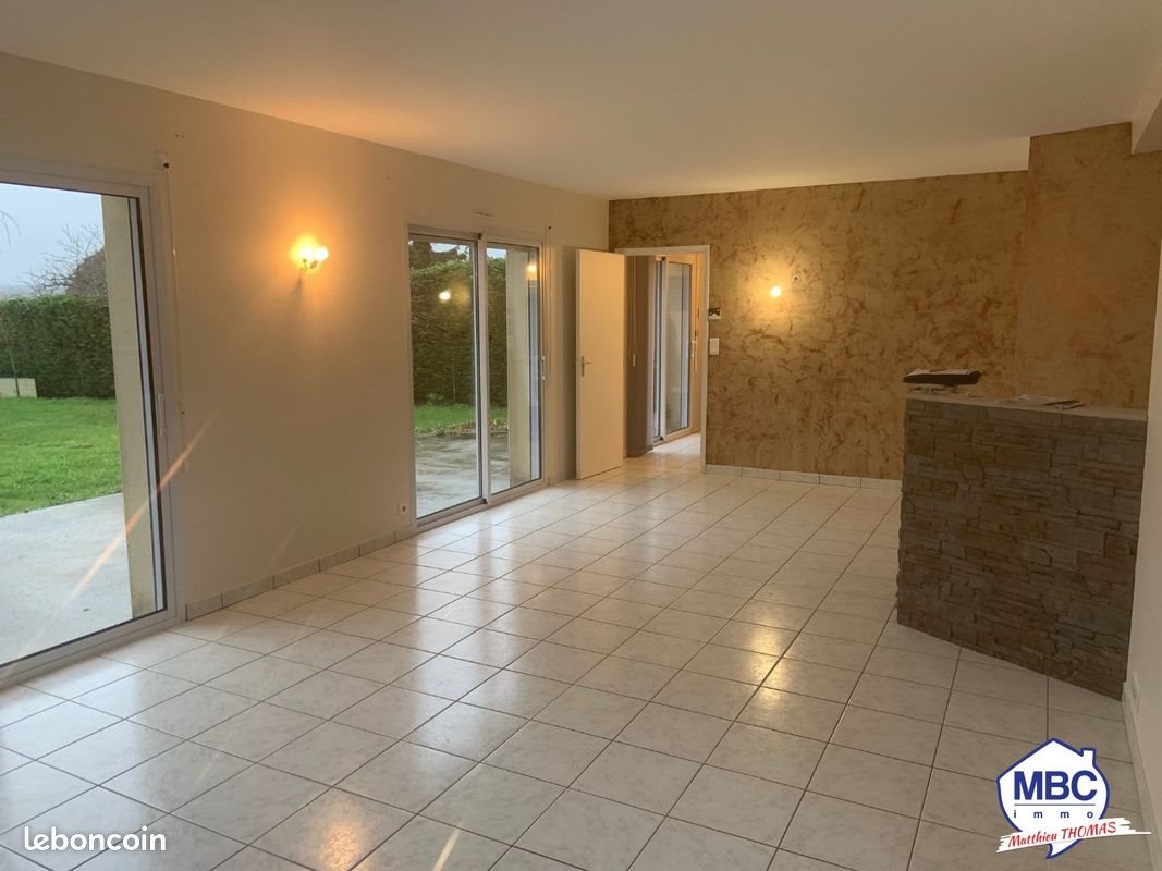 Maison à louer, 91m², Beaupréau