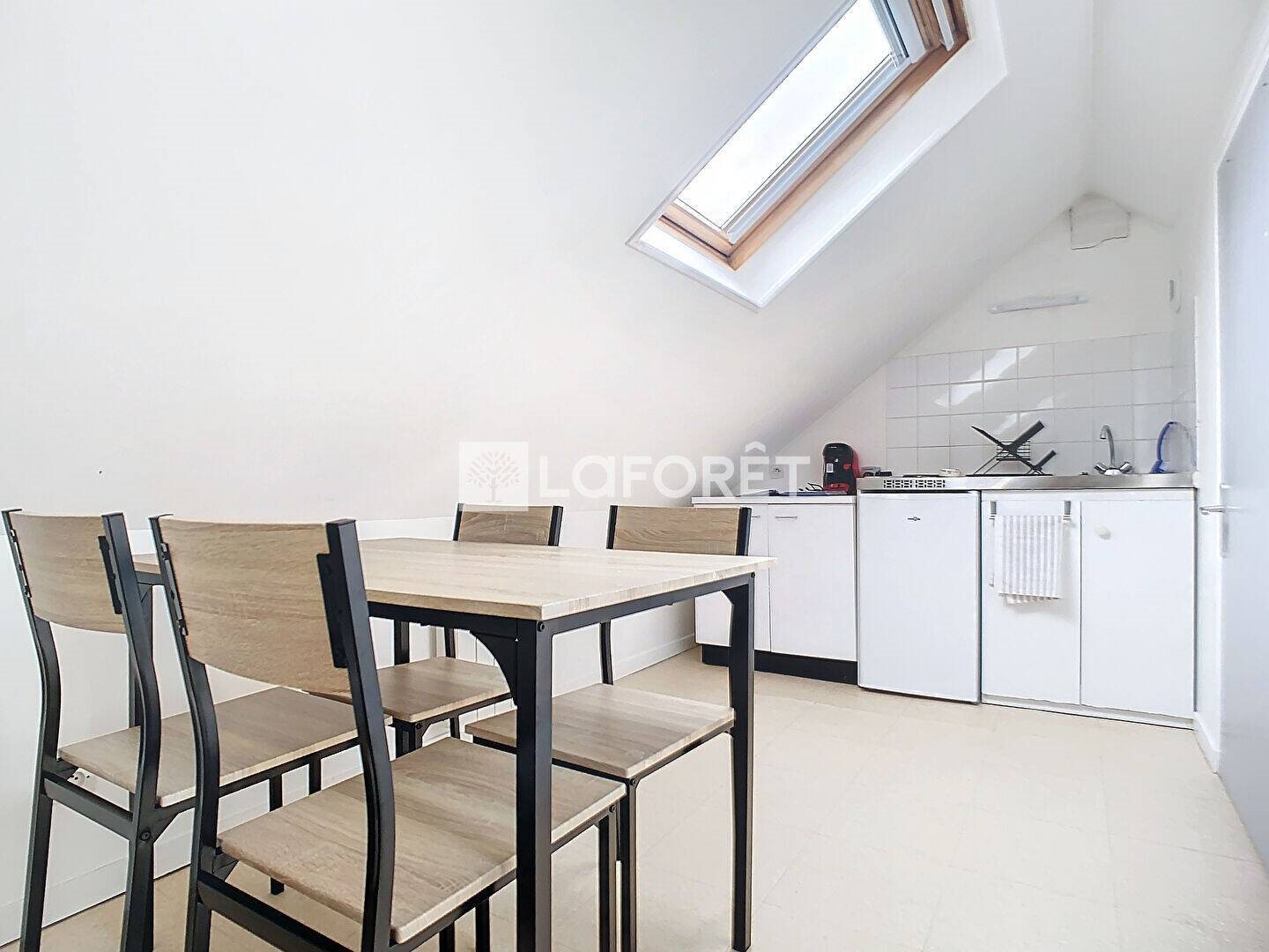 Appartement à louer, 24m², Saint-Aubin-lès-Elbeuf