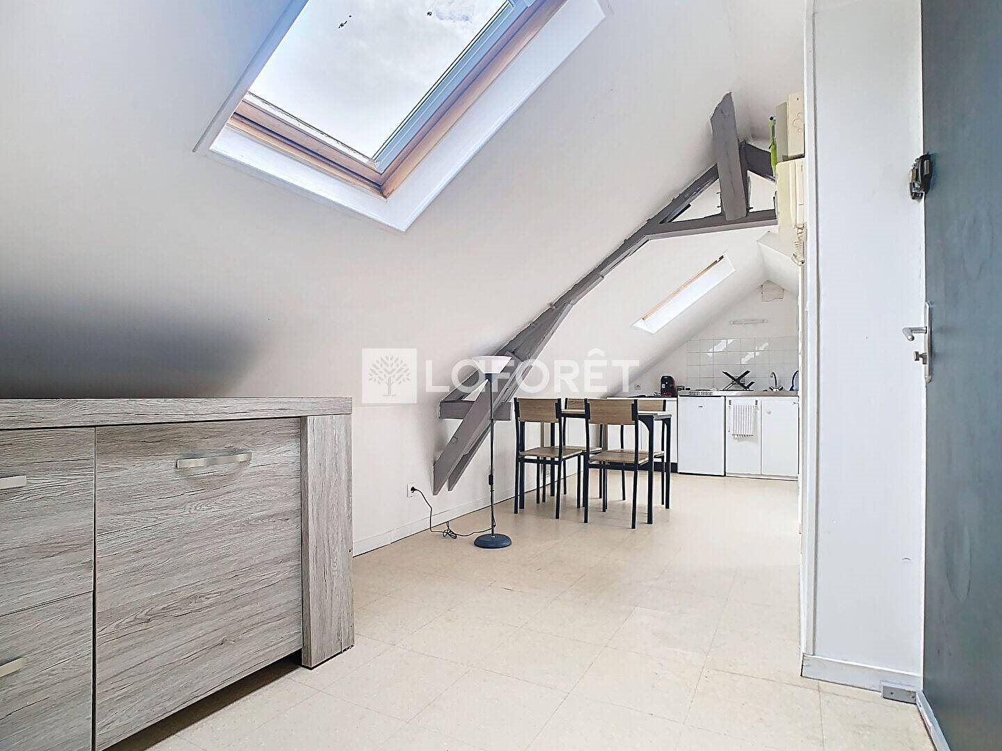 Appartement à louer, 24m², Saint-Aubin-lès-Elbeuf