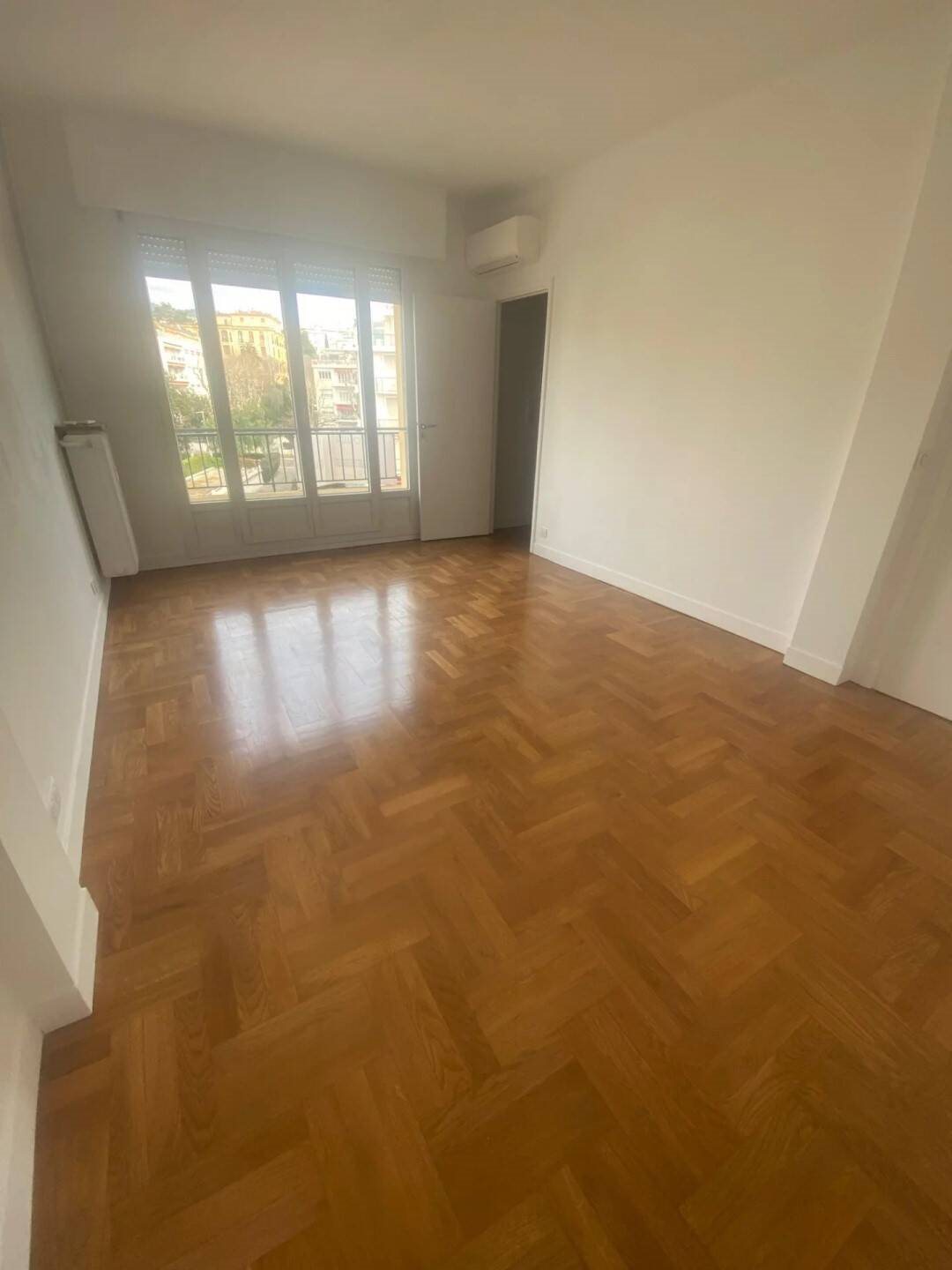 Appartement à louer, 41m², Nice