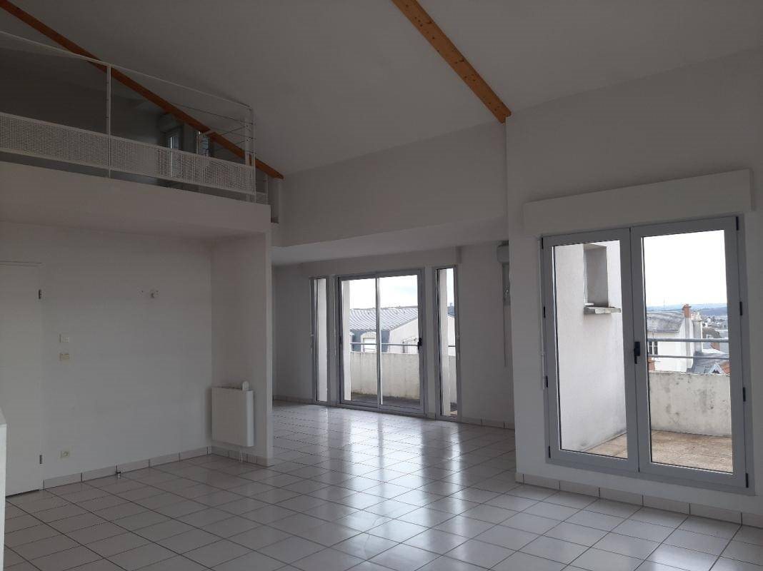 Appartement à louer, 144m², Limoges