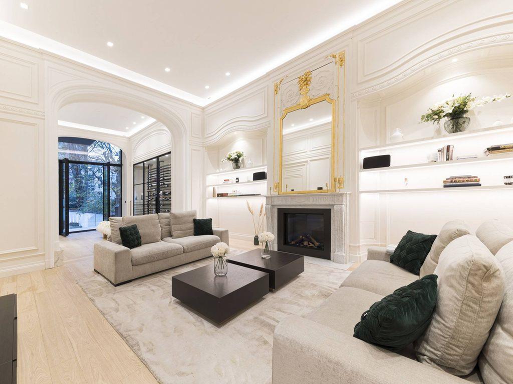 Luxury Duplex for sale in Brussels, Belgium