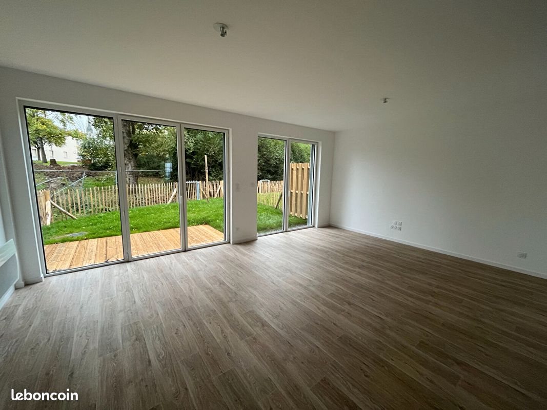 Appartement à louer, 82m², Saint-Erblon