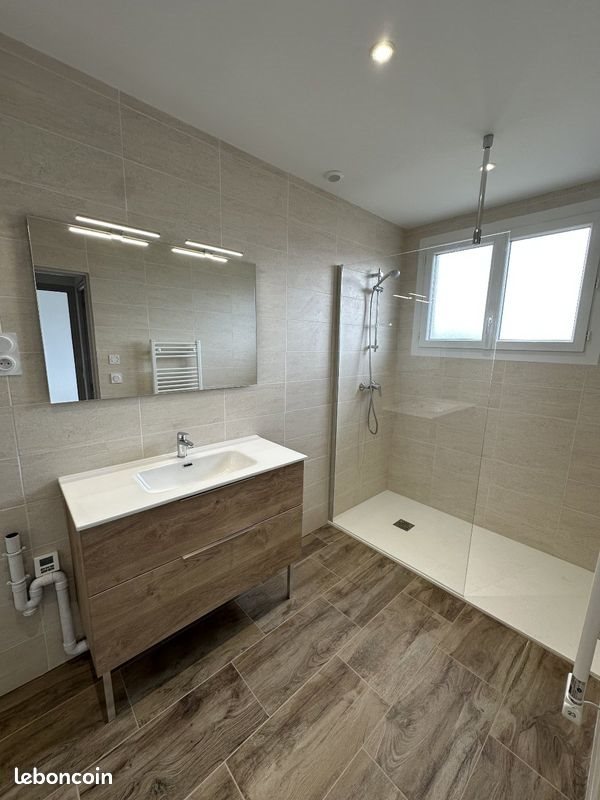 Appartement à louer, 83m², Saint-Alban