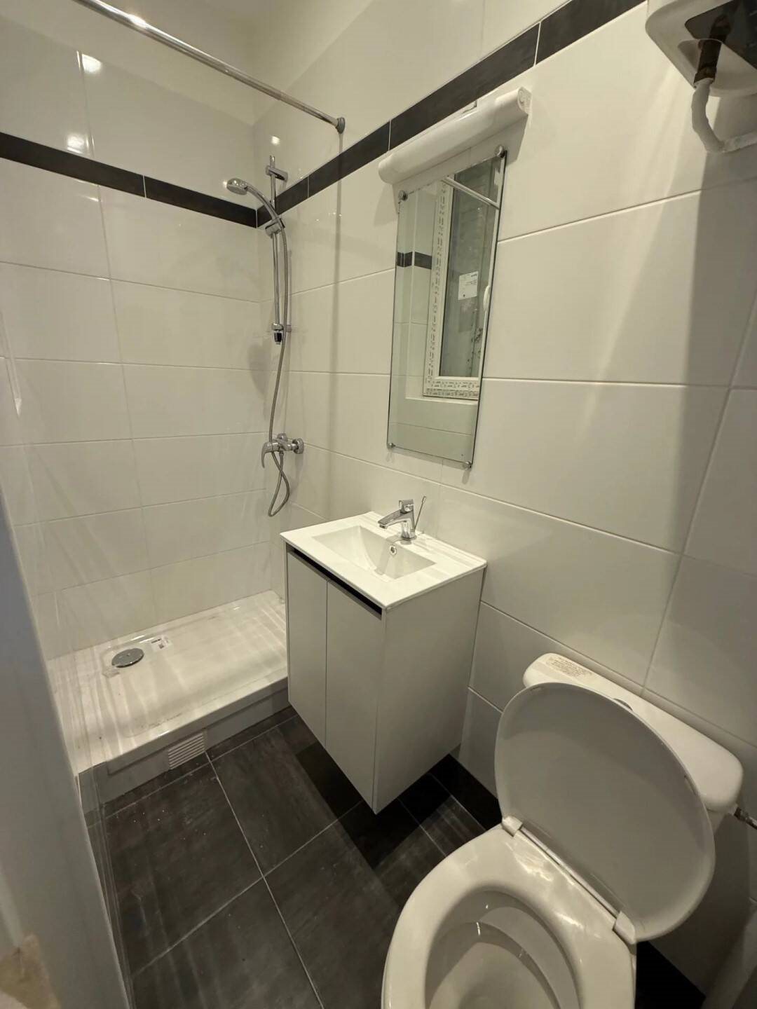 Appartement à louer, 17m², Paris 14ème